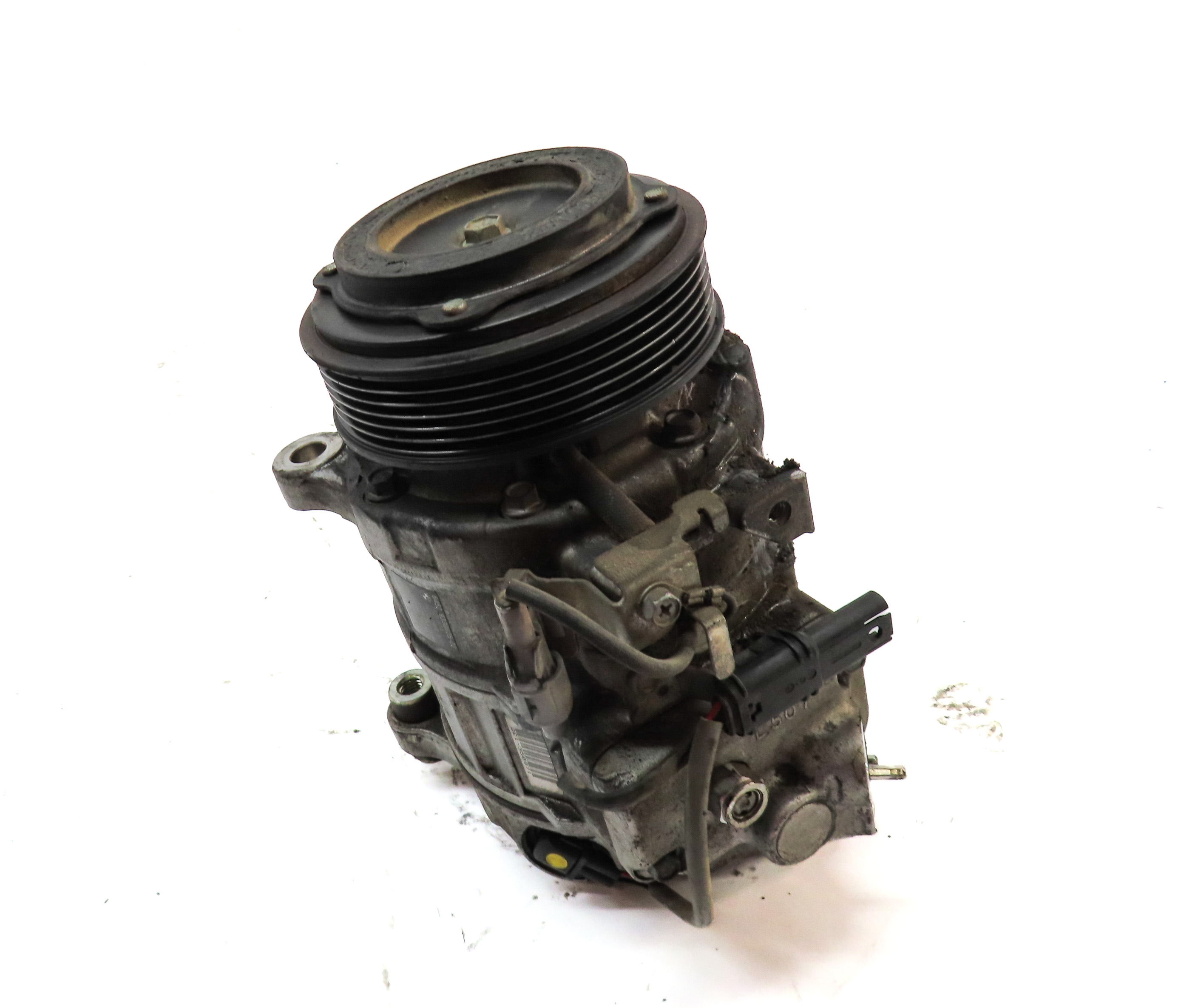 12-18 BMW 328i 428i 535i 740i X5 (F30 F31 F33 F01 F10 F15) A/C COMPRESSOR PUMP — exact item pictured